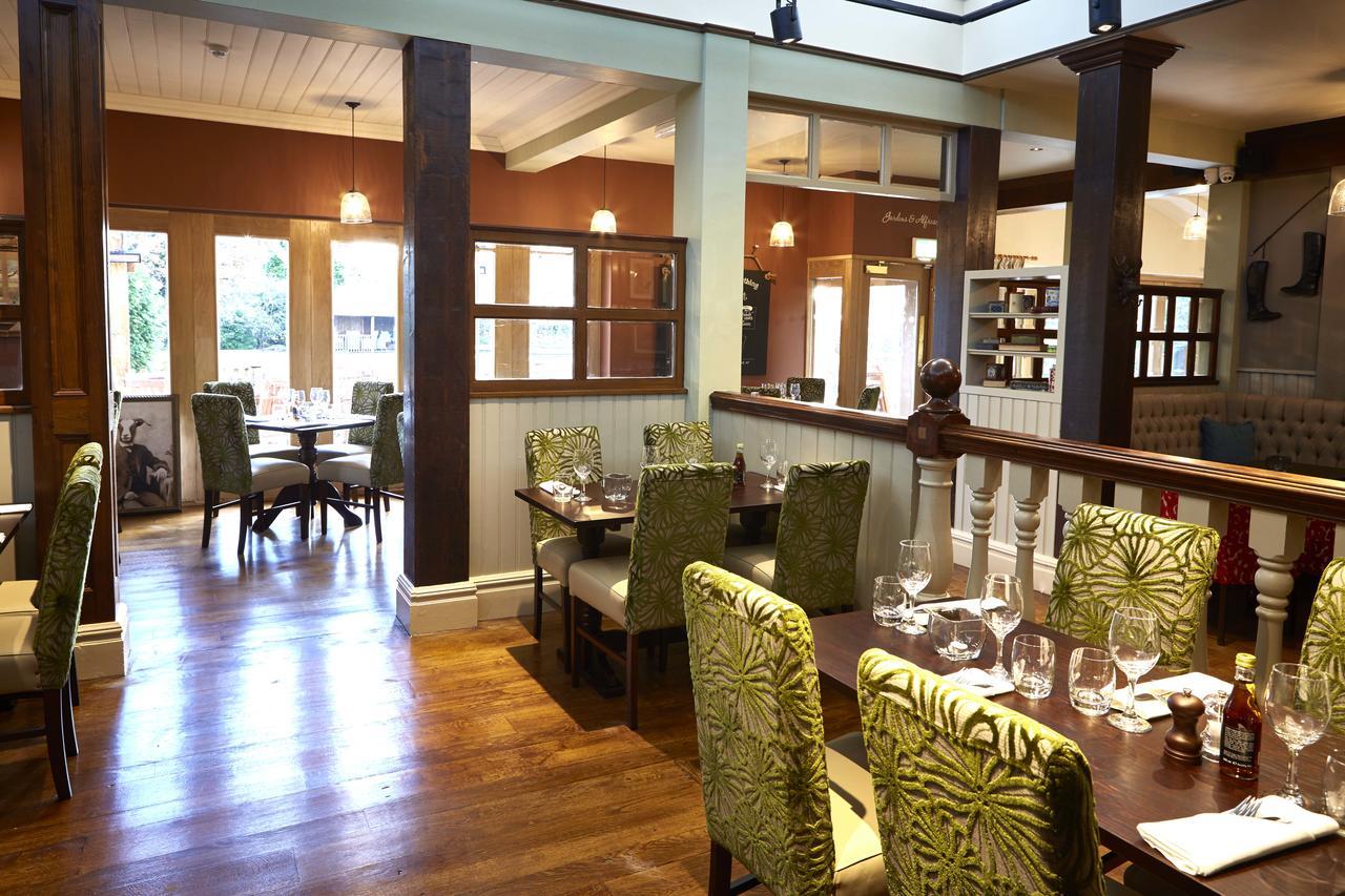 The Golden Pheasant Otel Knutsford Dış mekan fotoğraf